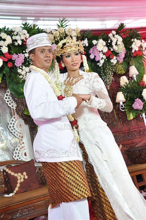 Konsep Pernikahan Adat Sunda Gondrong Upacara Adat Sunda Telp 0822
