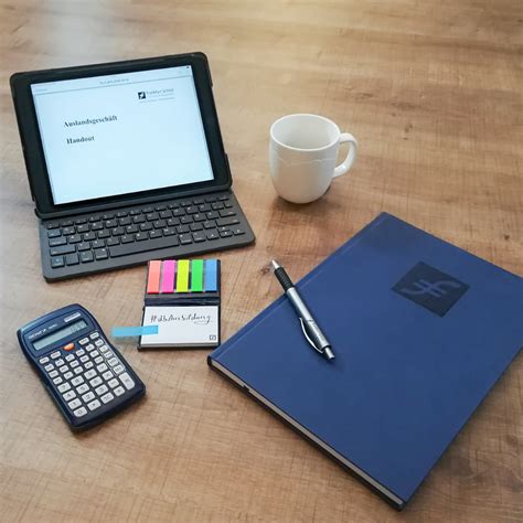 Der genaue ablauf des bewerbungsprozesses hängt jeweils von der möglichen zielposition und dem entsprechenden bereich ab. Seminare während der Ausbildung zur Bankkauffrau ...