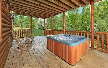 Hotels in columbus, ohio, cannot compare to the stellar amenities and excellent accommodations found at cloverleaf suites columbus. Ohio Hot Tub Suites - Hotels with Private In-Room ...