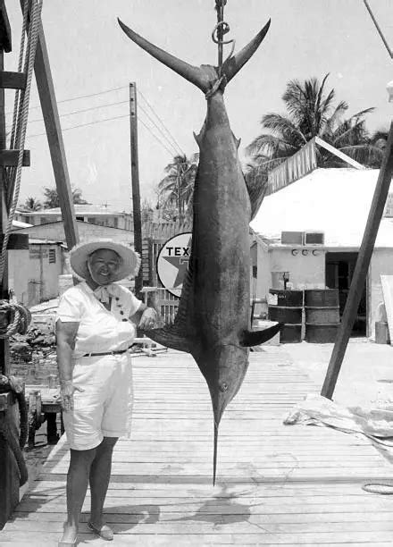 Atlantic Blue Marlin In Bimini In Bahamas 1963 Old Fishing Photo 594