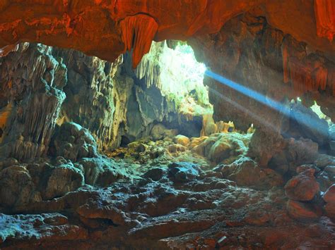 Top 9 Caves In Halong Bay Worth Visiting 2021
