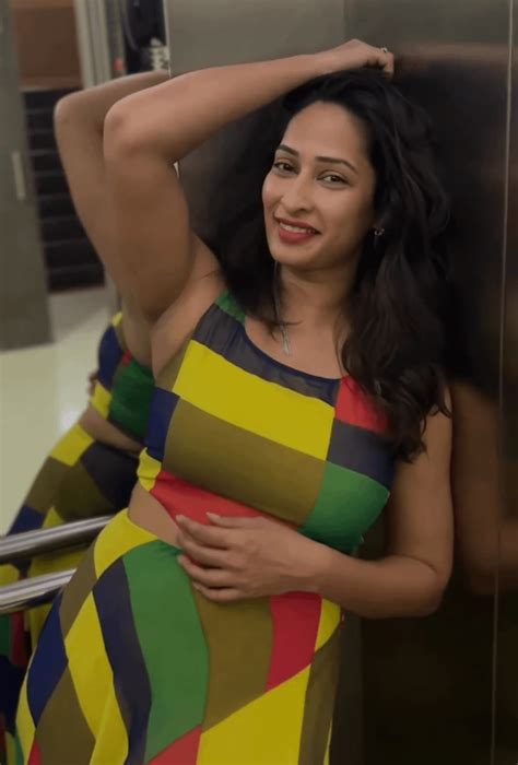 Enjoy All Every Angle Of Priya Marathe 🥵 ️ Those Armpits 🤤🤤🤤🤤 R