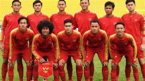 Check out the top live stream info, tips, odds and stats. SEDANG BERLANGSUNG 3 Link Live Streaming SCTV Timnas U-18 ...