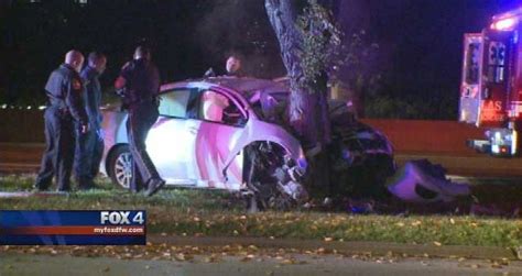 1 Killed In Dallas Tx Car Vs Tree Accident On I 35e Dfw Crash News