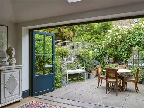 How To Transform A Small Outside Space Into A Dream Garden Berkshire Live