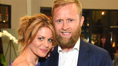 Candace Cameron Bure Defends Handsy Photo With Husband