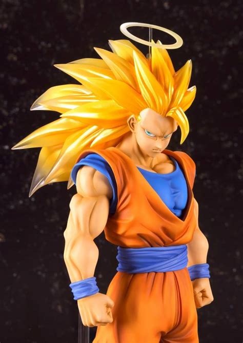 Once again seen only in the dragon ball heroes game and spin off manga,trunks' gt variation obtains super saiyan 3. Dragonball Z - Figuarts ZERO EX - Super Saiyan 3 Son Goku