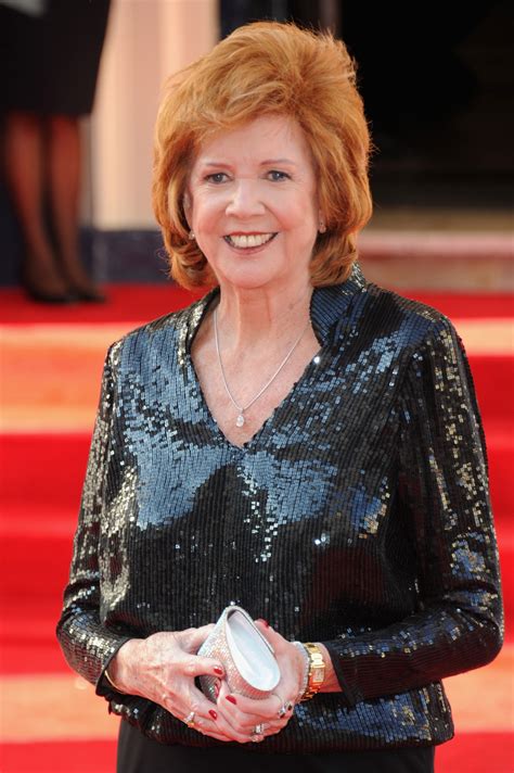 Cilla Black Death Coroner Rules Blind Date Star Died After Stroke Ibtimes Uk