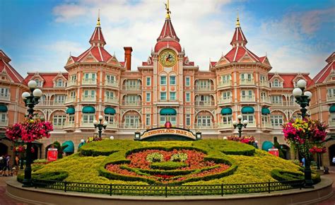 Disneyland Paris Hotel Guide
