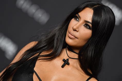 Kim Kardashian Has Rare No Makeup Date Night With Kanye West
