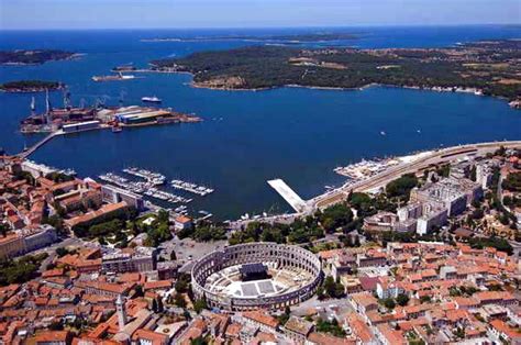 Pula Cityguide Your Travel Guide To Pula Sightseeings And Touristic