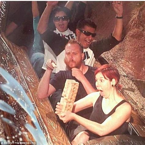The Funniest Roller Coaster And Ride Photos Ever Daily Mail Online
