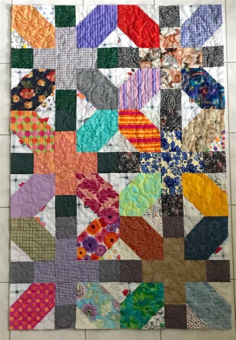 Pin by Carol Forde on X plus quilts | Modern quilts, Quilts, Scrap quilts
