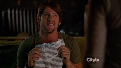 Auscaps Zachary Knighton Shirtless In Happy Endings Makin Changes