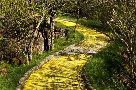 Photos Of Run Down Land Of Oz Theme Park In North Are