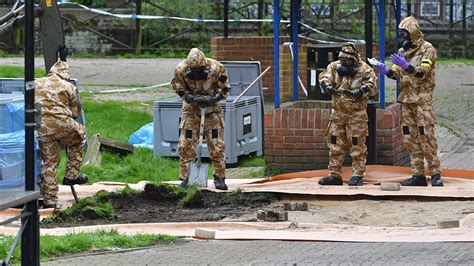Skripal Poisoning Salisbury Clean Up Begins In Bench Area Bbc News