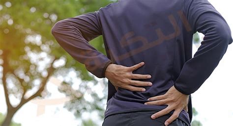 رؤية السجان دليل على وجود شخص يحفر وينبش تفسير حلم السجين يتزوج في منام العاصي وهو يخرج من السجن في المنام فيدل على توبته من الذنوب. تفسير حلم رؤية الظهر في المنام