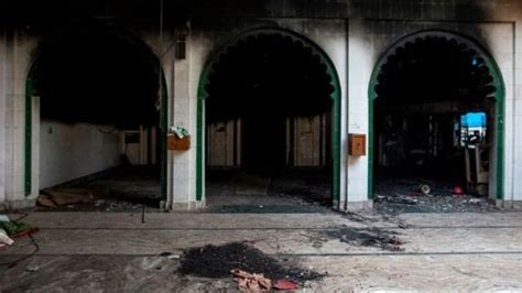 دلی فسادات کو ایک سال مساجد کو آگ لگانے پر پولیس نے اب تک کیا کارروائی کی؟ Bbc News اردو