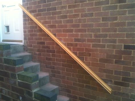 Handrail bracket (w)40mm.create an attractive contemporary finish to your staircase with a rothley stainless steel handrail. External handrail | New hemlock handrail fitted to ...