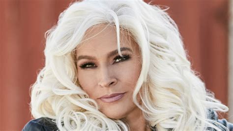 Dog The Bounty Hunters Wife Beth Chapman Dead At 51 After Cancer Battle