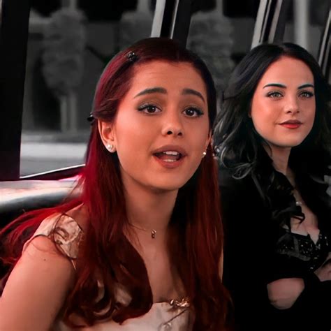 Jade West And Cat Valentine Victorious Liz Gillies Elizabeth Gillies