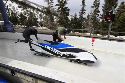 For A Better Bobsled Team Usa Turns To Race Cars Weku