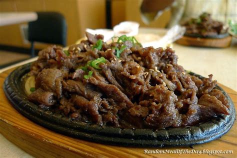 Daging new zealand terasa paling empuk, sedangkan daging lokal adalah yang paling keras. Random Meal Of The Day: Bulgogi | Bulgogi, Asian recipes, Food