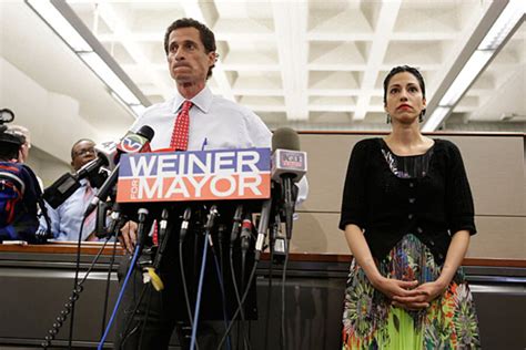 Anthony Weiner Carlos Danger And The Tawdry Opera Of A New Scandal