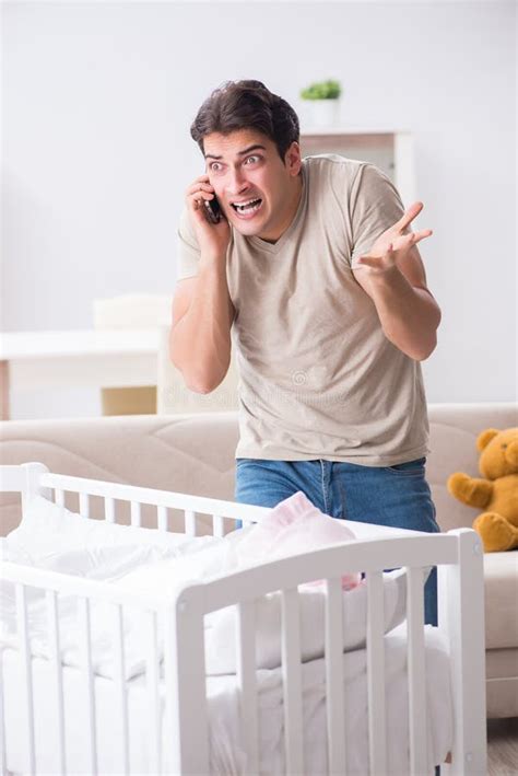 The Young Father Dad Frustrated At Crying Baby Stock Image Image Of
