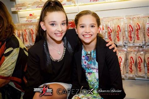 Kendall And Mackenzie At A Capezio Store In Melbourne Australia Dance