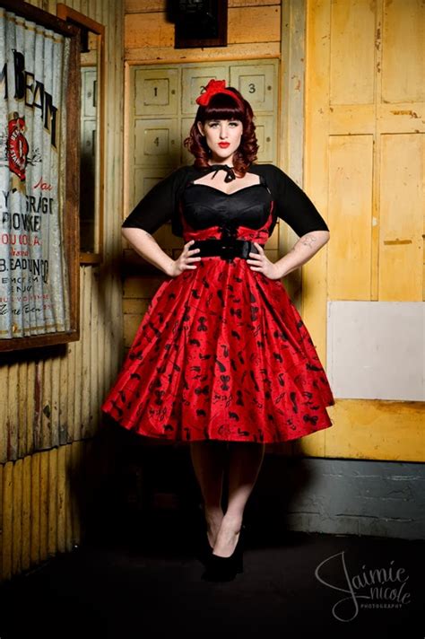 Curves To Kill Pinup Curves And Glamour