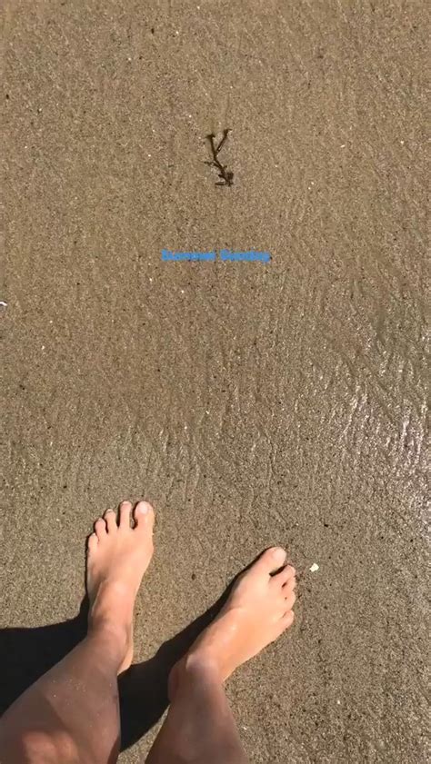 Gwyneth Paltrows Feet