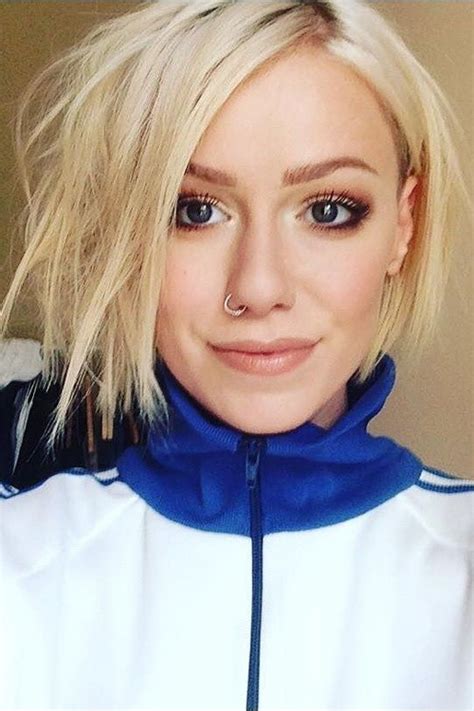 Jenna Mcdougalls Hairstyles And Hair Colors Steal Her Style