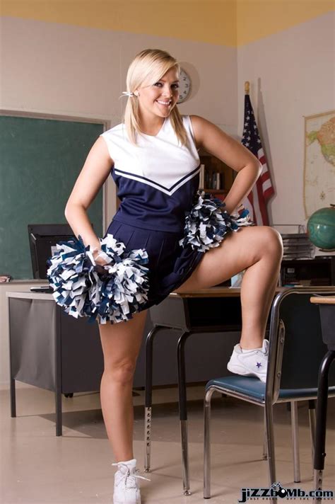 Hot Cheerleader Alexis Texas Strips And Fondles Herself In Class Porn