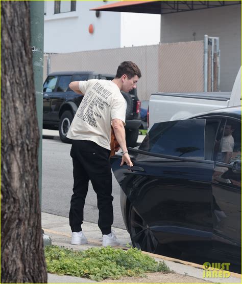 Barry Keoghan And Sabrina Carpenter Spotted Running Errands Together He