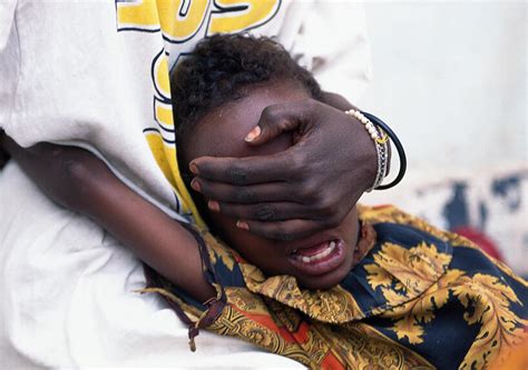 Genitalverstümmelung Viele Frauen gefährdet kaum Verurteilungen