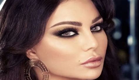 زیبایی خیره کننده خواننده عرب در ۵۱ سالگی هیفا هر روز جوانتر از دیروز