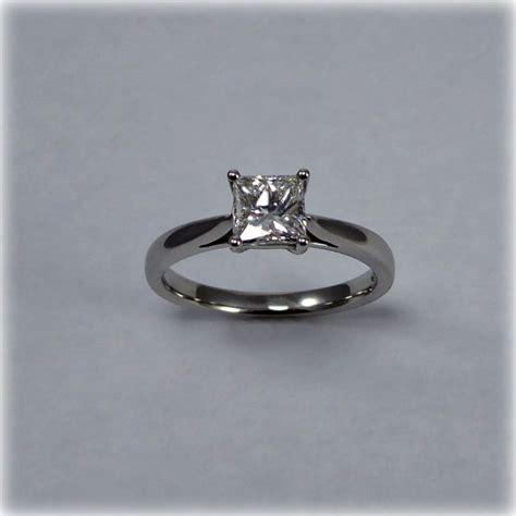 Platinum 070 Carat Diamond Solitaire Ring Mr Allan Jewellers