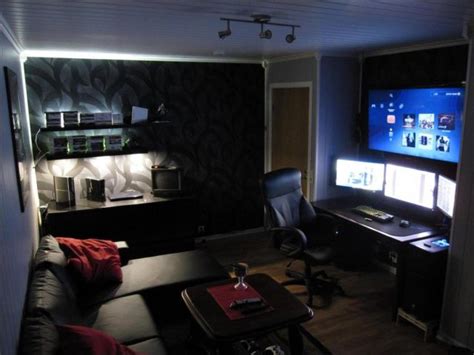 Gaming Rooms That Are Beyond Awesome 24 Pics Picture