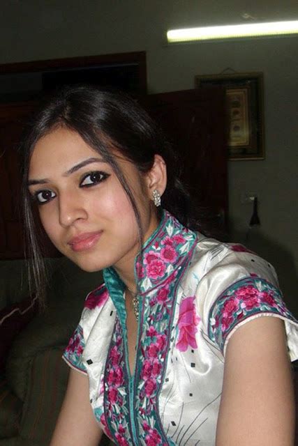 Hot Pakistani Girls No 1 Hot And Spicy Entertainment