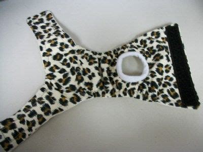 This article provides step by step instructions on how to make premium pattern to make a dog diaper that can be used as sanitary panties for female dogs in heat or in cases of incontinence.make dog clothes!! Male Cat Diapers Stud Pants for Sprayers by ...