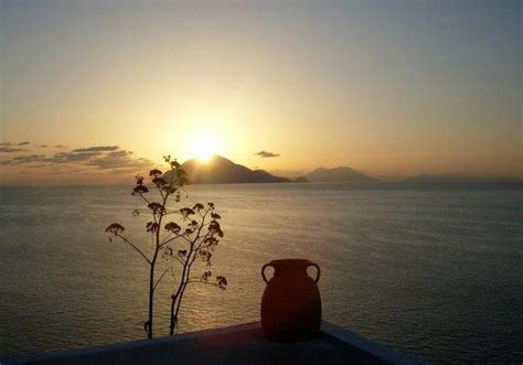 Aeolian Islands Sunset From Alicudi Sicilia Italia Sicilia Italia