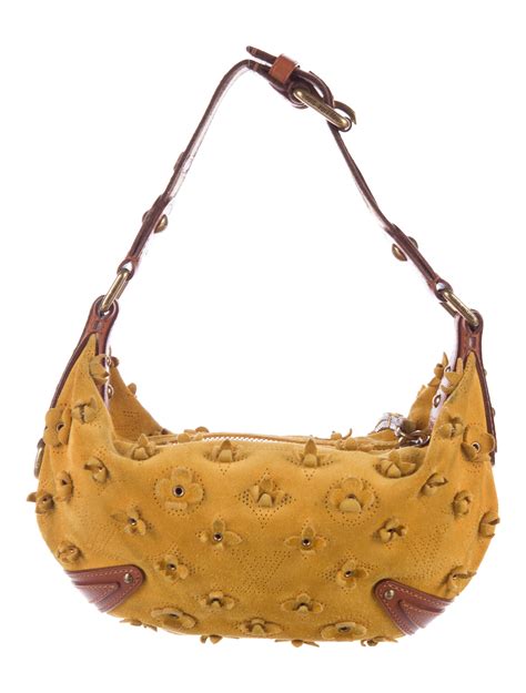 Louis Vuitton Onatah Fleurs Pm Handbags Lou104331 The Realreal