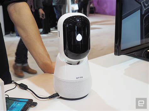 Otto Is Samsungs Cute Personal Assistant Robot Engadget Personal