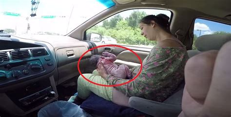 Viral Video Of A Woman Who Gives Birth To A Baby Babe Inside A Car