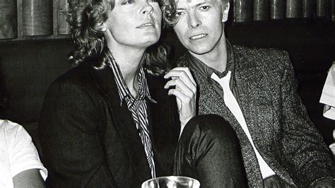Susan Sarandon Had An Affair With David Bowie Hes Worth Idolizing