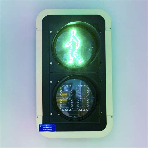 Pedestrian Led Traffic Signal Lamp With Green Dynamic Display And Bi