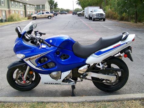 We offer plenty of discounts, and rates start at just $75/year. 2006 Suzuki Katana 600 Sportbike for sale on 2040-motos