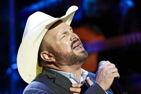 Garth Brooks Has Thrilled Las Vegas Crowds From Encore Theater To