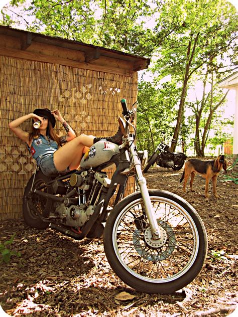Girls On Motorcycles Pics And Comments Page 885 Triumph Forum Triumph Rat Motorcycle Forums